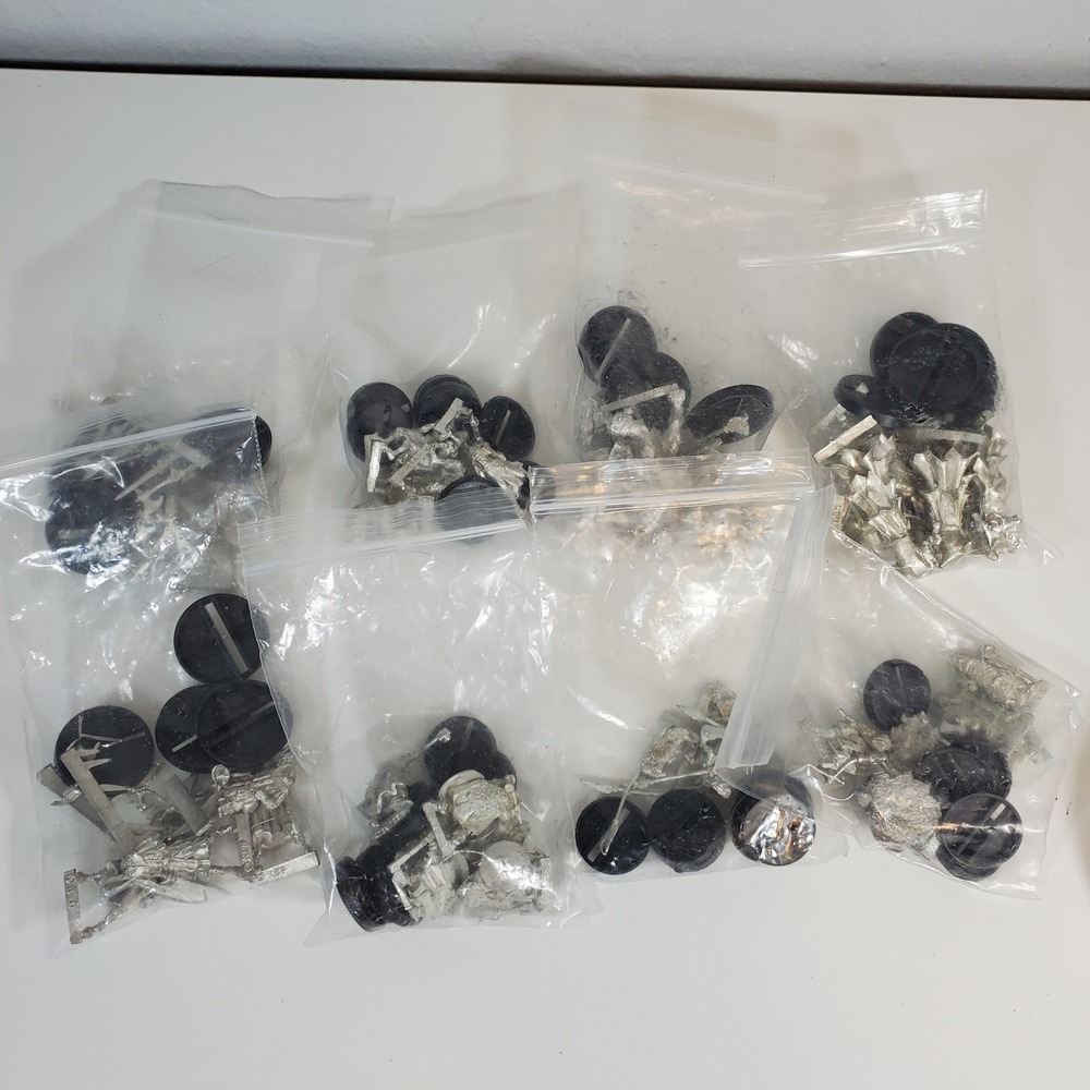 Red Box Games Lot 44 Metal Miniatures 28mm Human Dwarves Undead Goblin Orc Tre